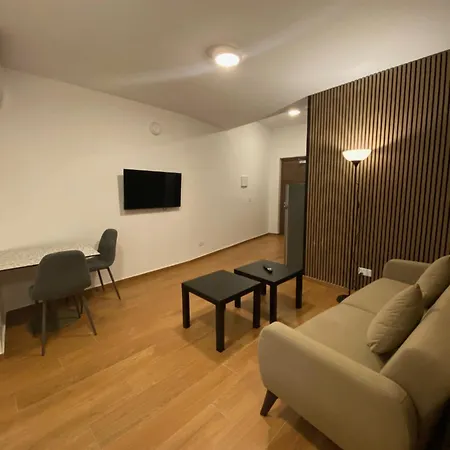 Tritoni Alta 3* Gżira