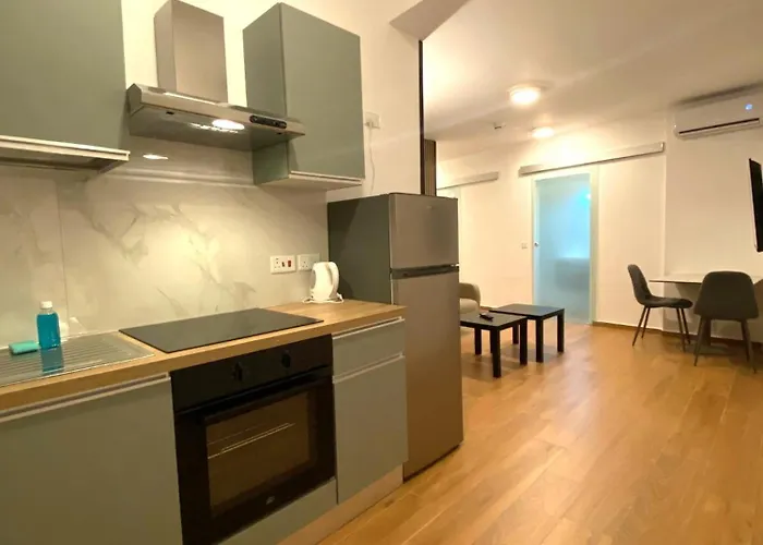 Tritoni Alta 3* Gzira